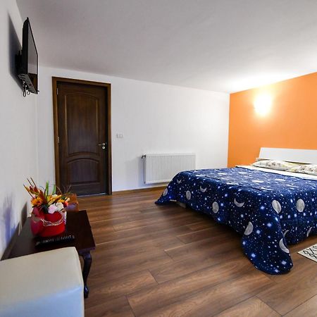 Villa Castellino Tirgu Ocna Ngoại thất bức ảnh